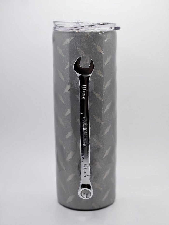 Diamond Plate Mechanics Tumbler