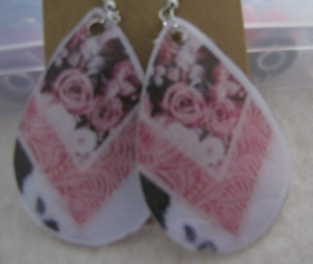 Rose/Black Teardrop Earrings